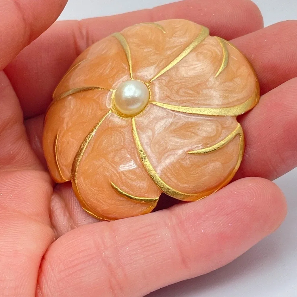 Vintage Gold Tone Peach Enamel Petal Floral Mother Of Pearl Bead Brooch Pin Boho